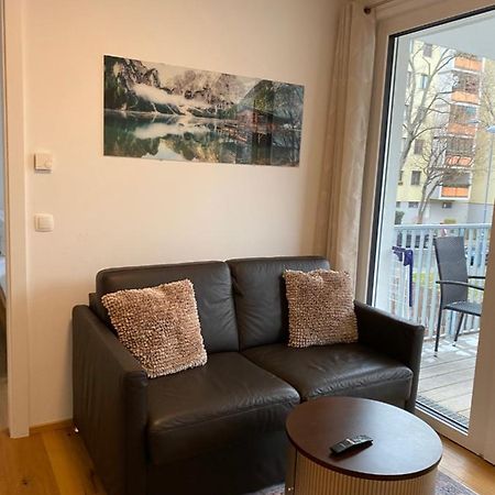 Modern Apartment With Balcony Near City Center 비엔나 외부 사진